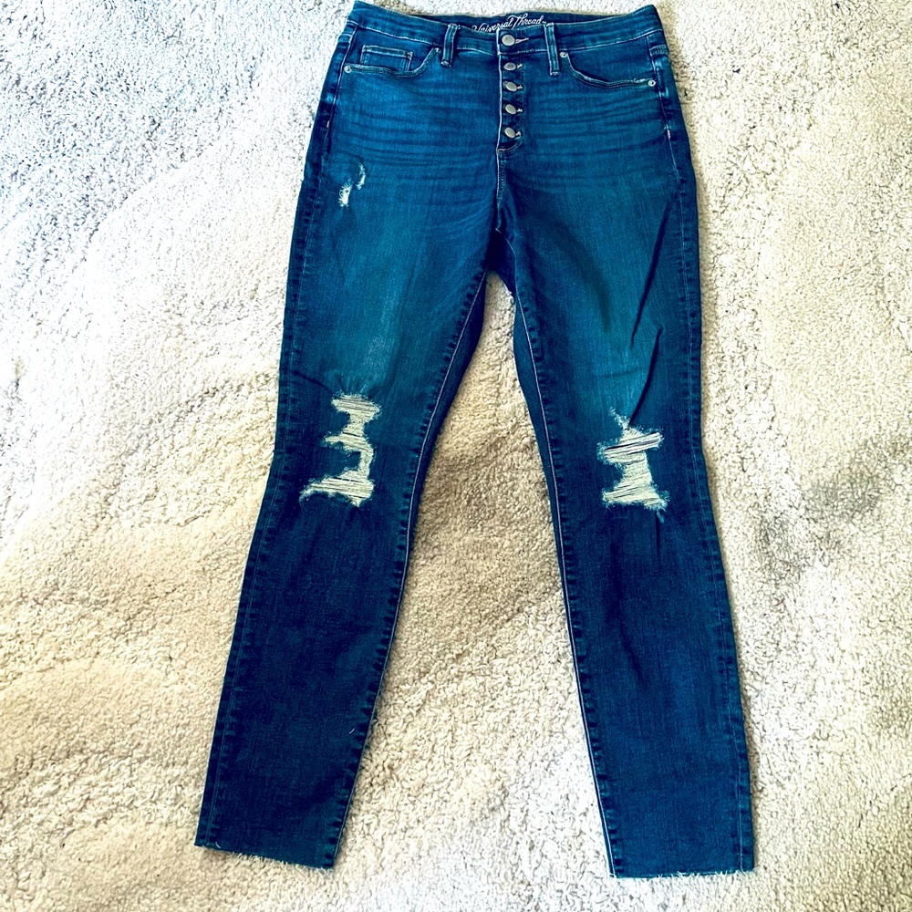 Universal Thread highest rise skinny jean. Size 12. New